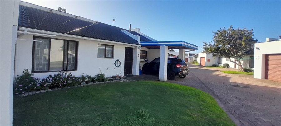 2 Bedroom Property for Sale in Paradise Beach Eastern Cape